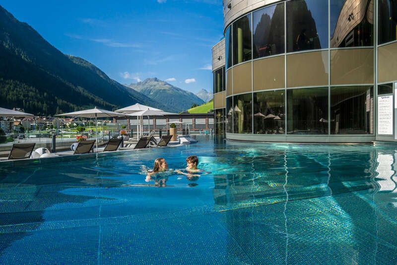 Swimming in the Ischgl thermal baths